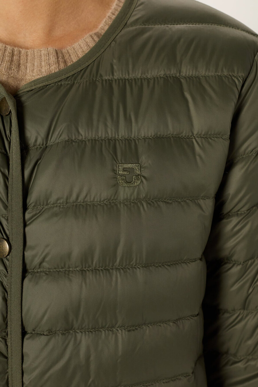 chaqueta corta reversible de plumas - letitia