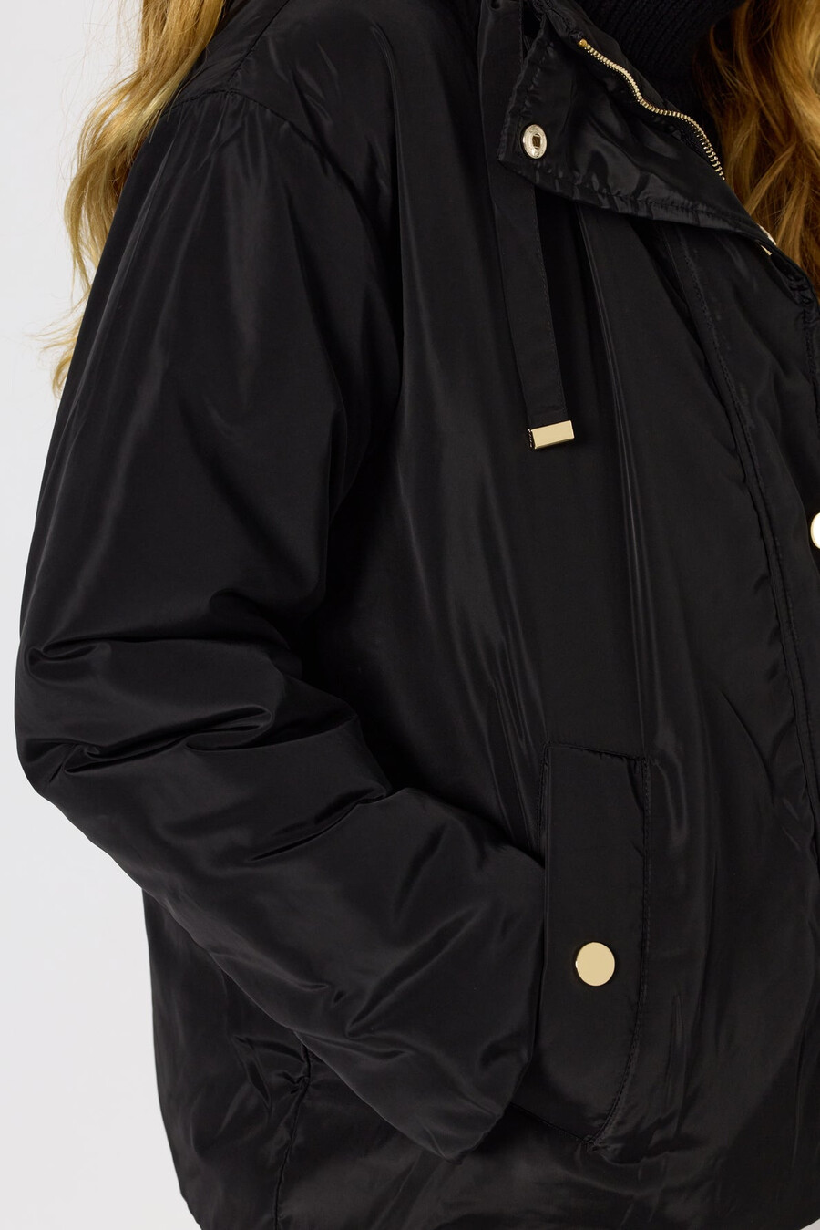 parka corta con capucha - marissa