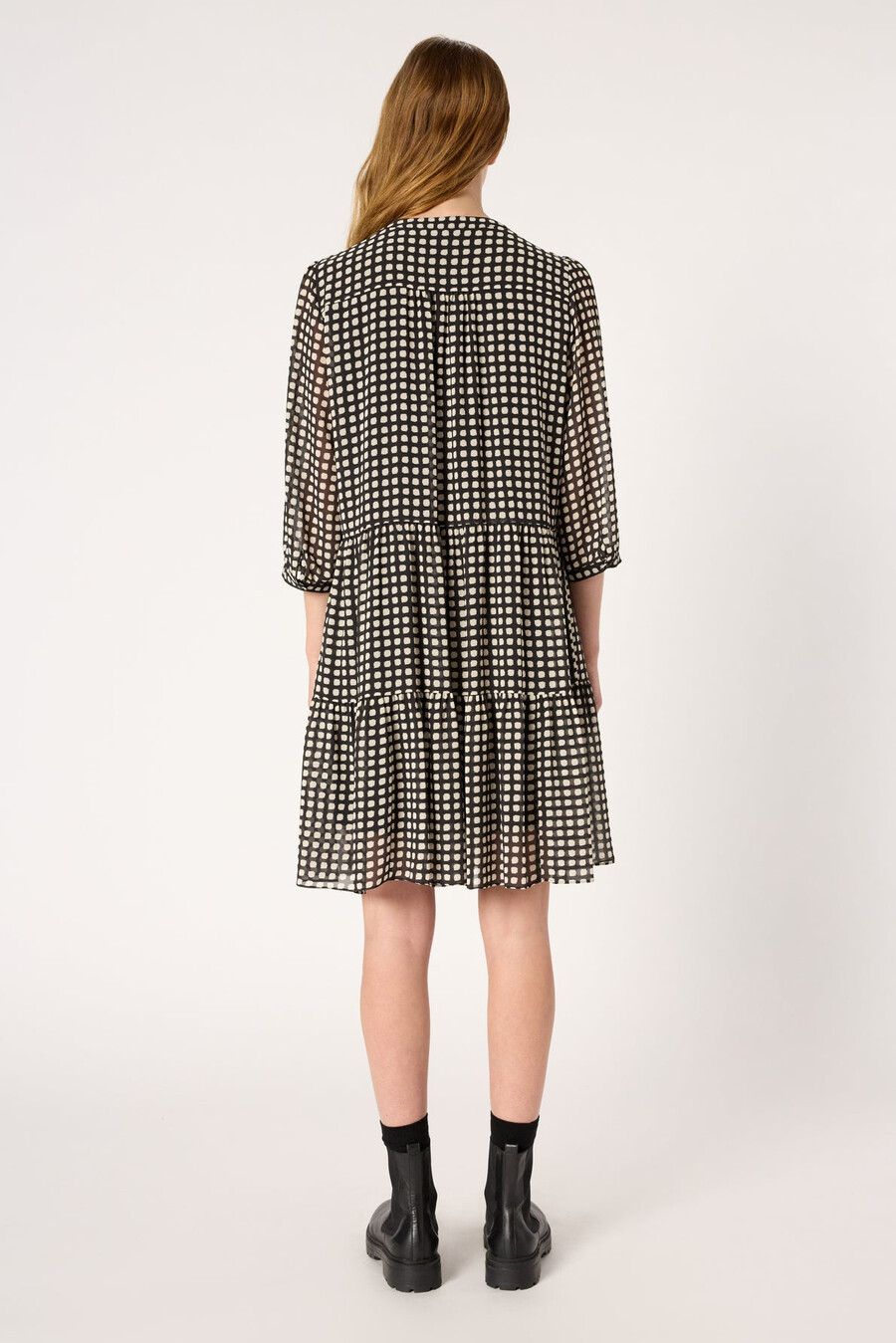 vestido corto con lunares gráficos - lira
