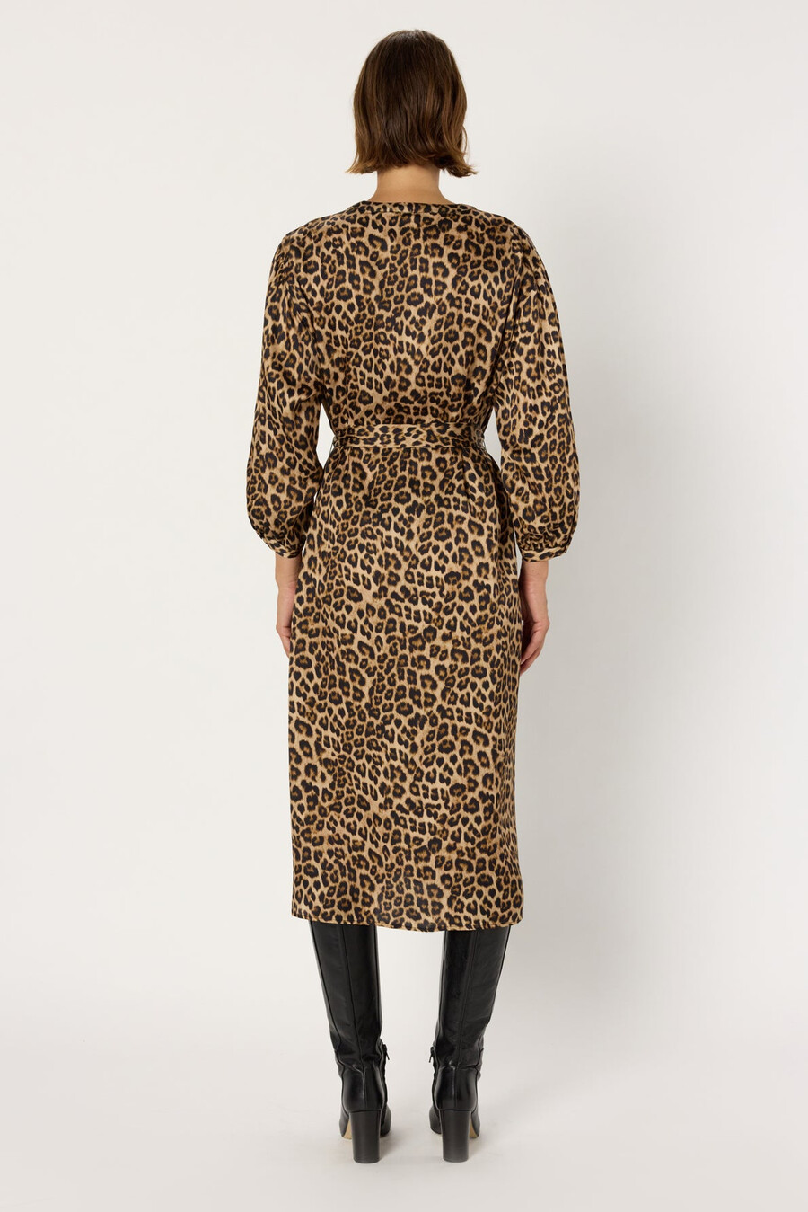 vestido midi de satén con estampado de leopardo - liloux
