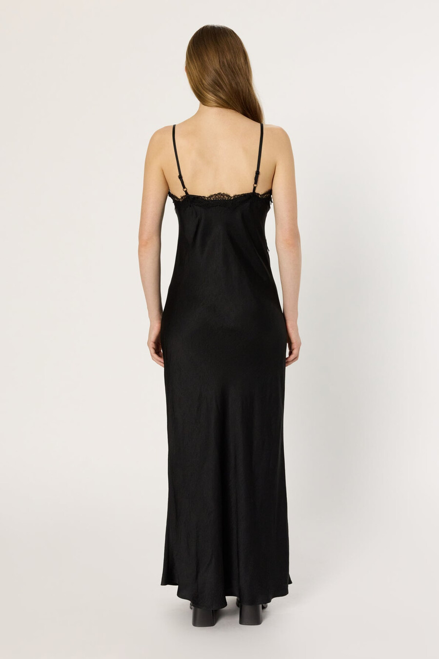 vestido largo con tirantes finos y encaje - lou