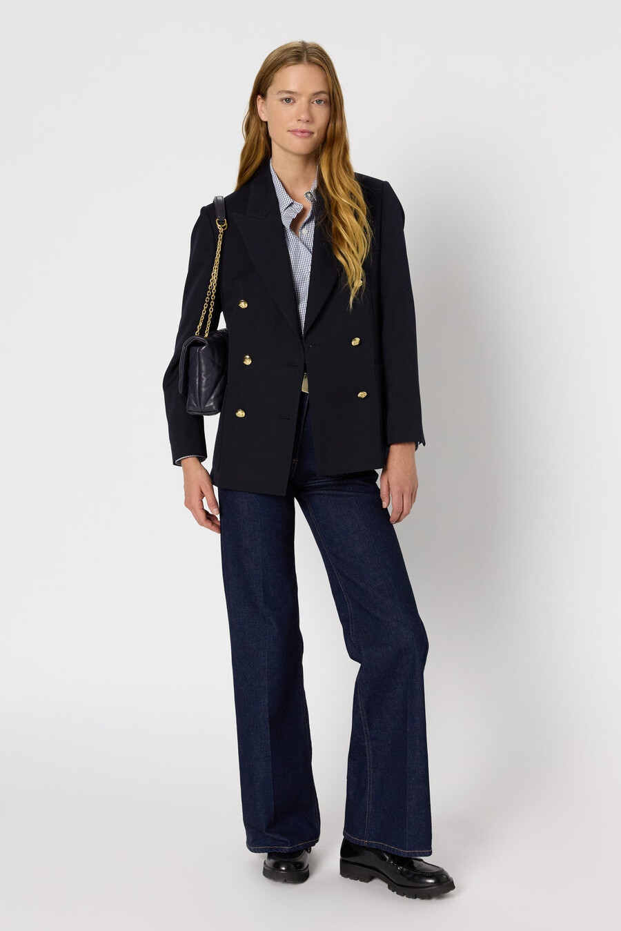 blazer cruzado con botones dorados - romilda