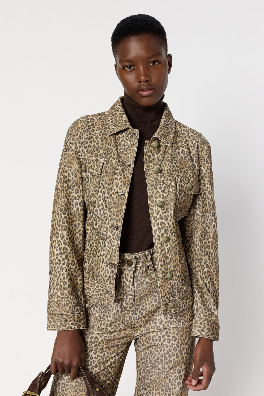 chaqueta corta de pana de leopardo - nerine