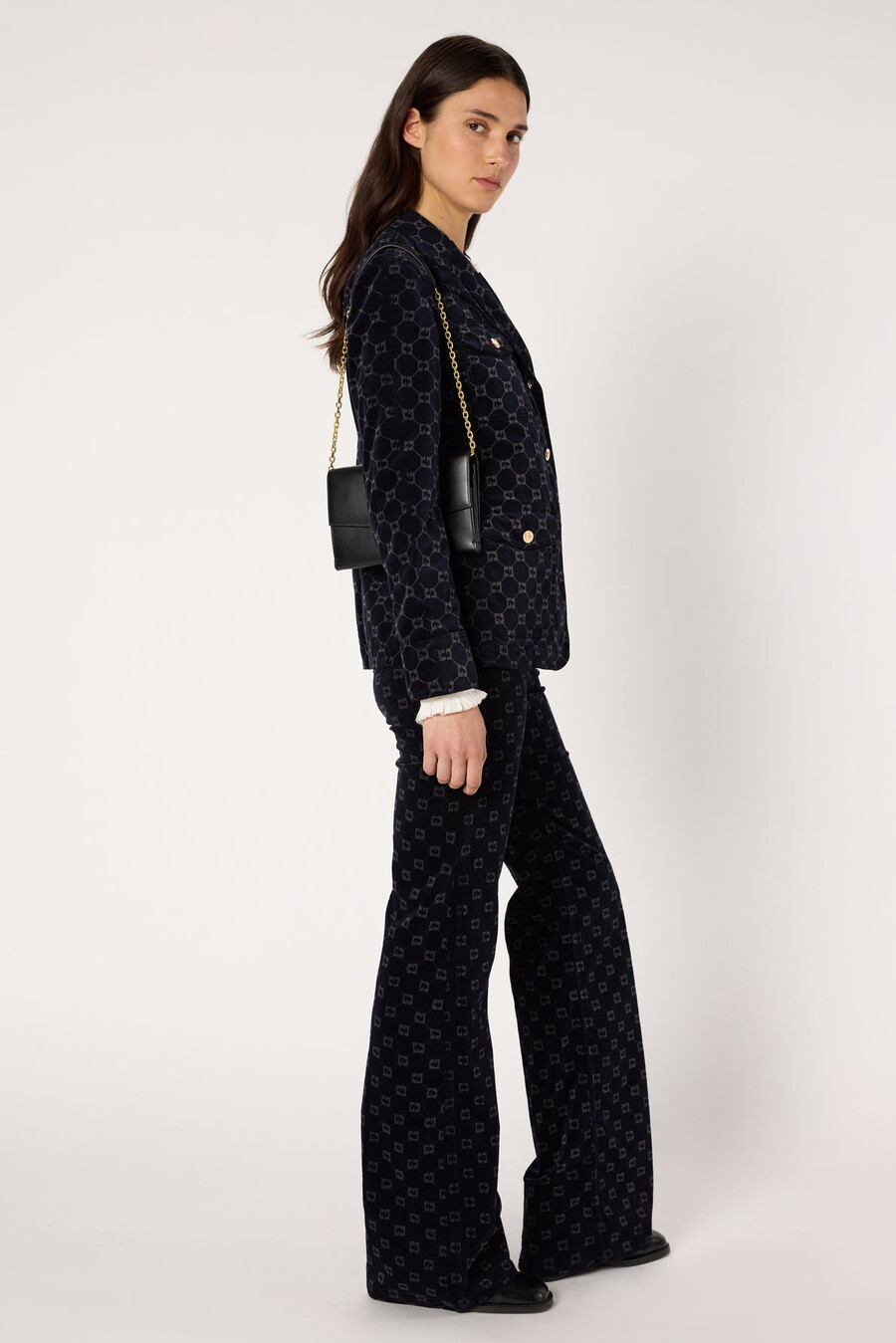 pantalones acampanados de terciopelo con monograma - anna