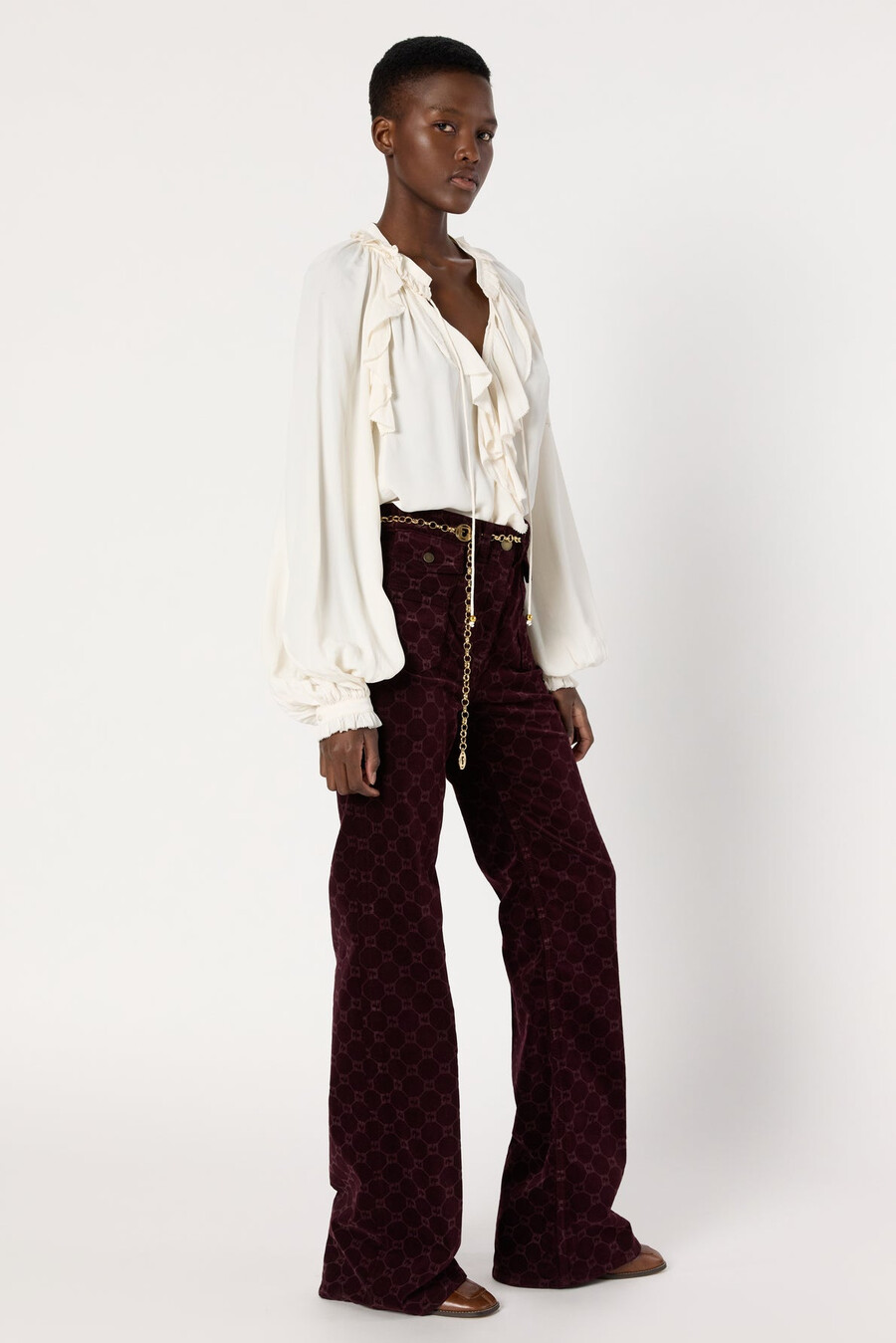 pantalones acampanados de terciopelo con monograma - anna