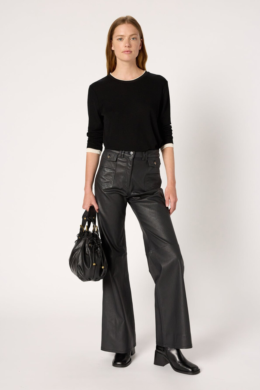 pantalones de cuero acampanados - cynthia