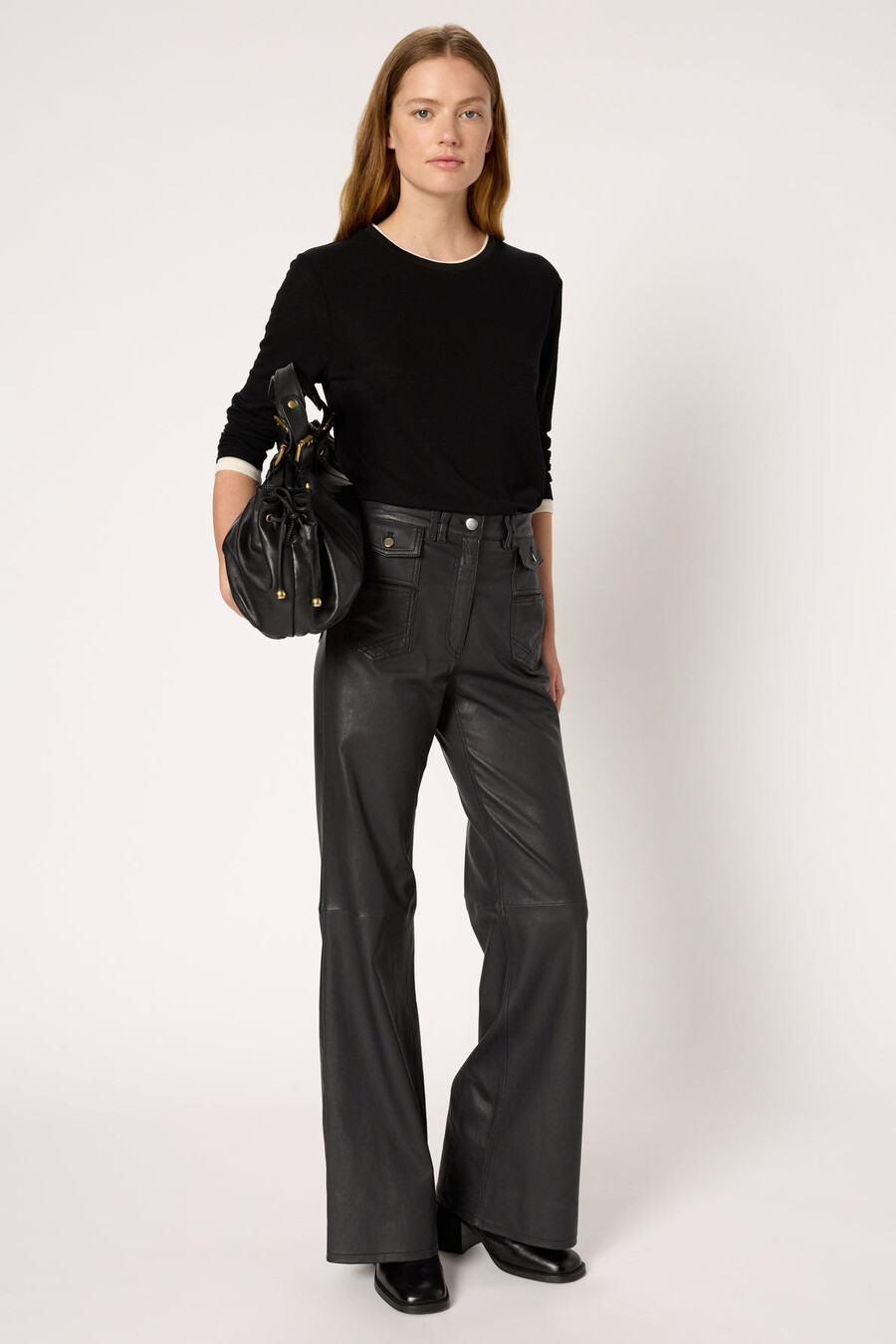 pantalones de cuero acampanados - cynthia