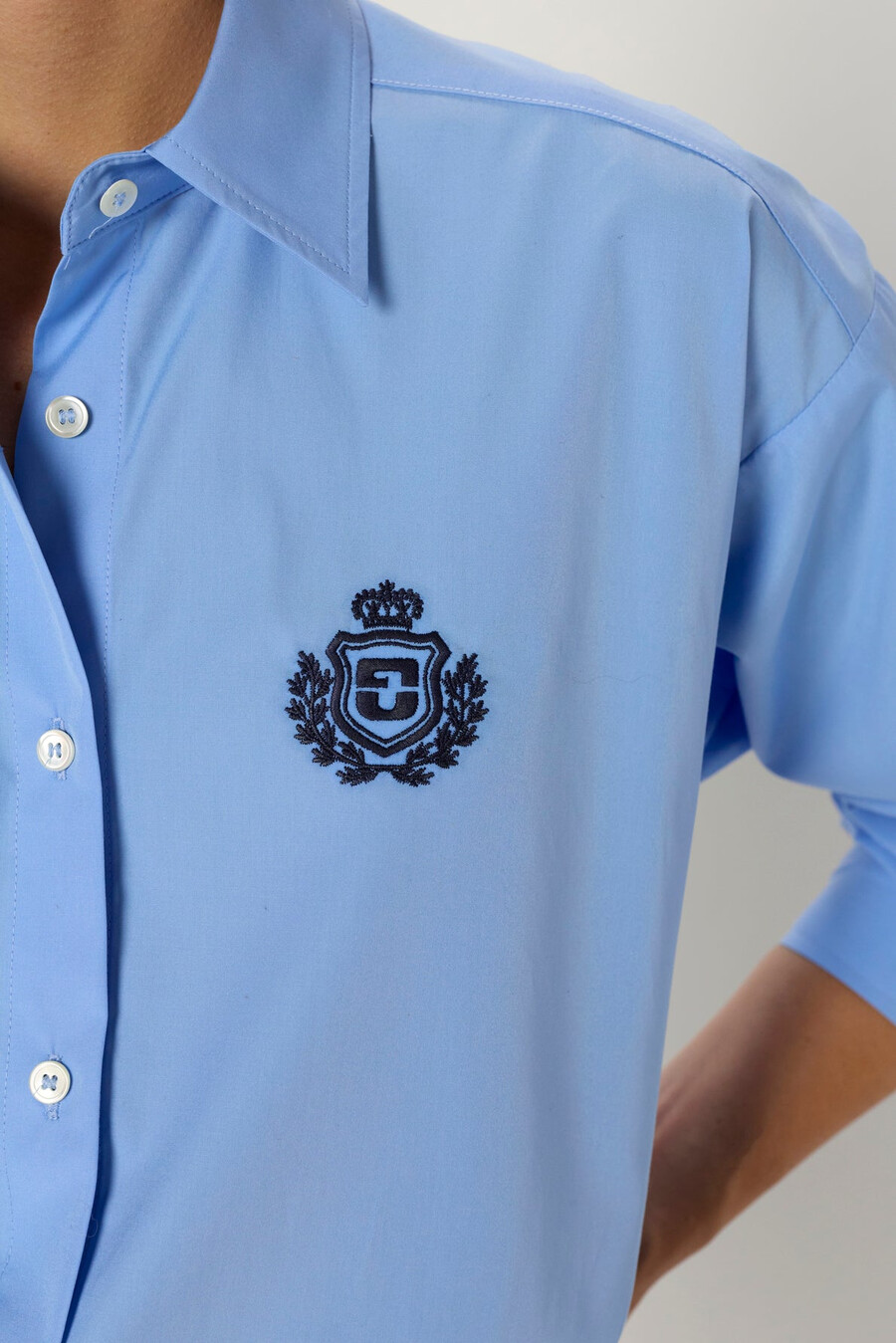 camisa de algodón con escudo - alix