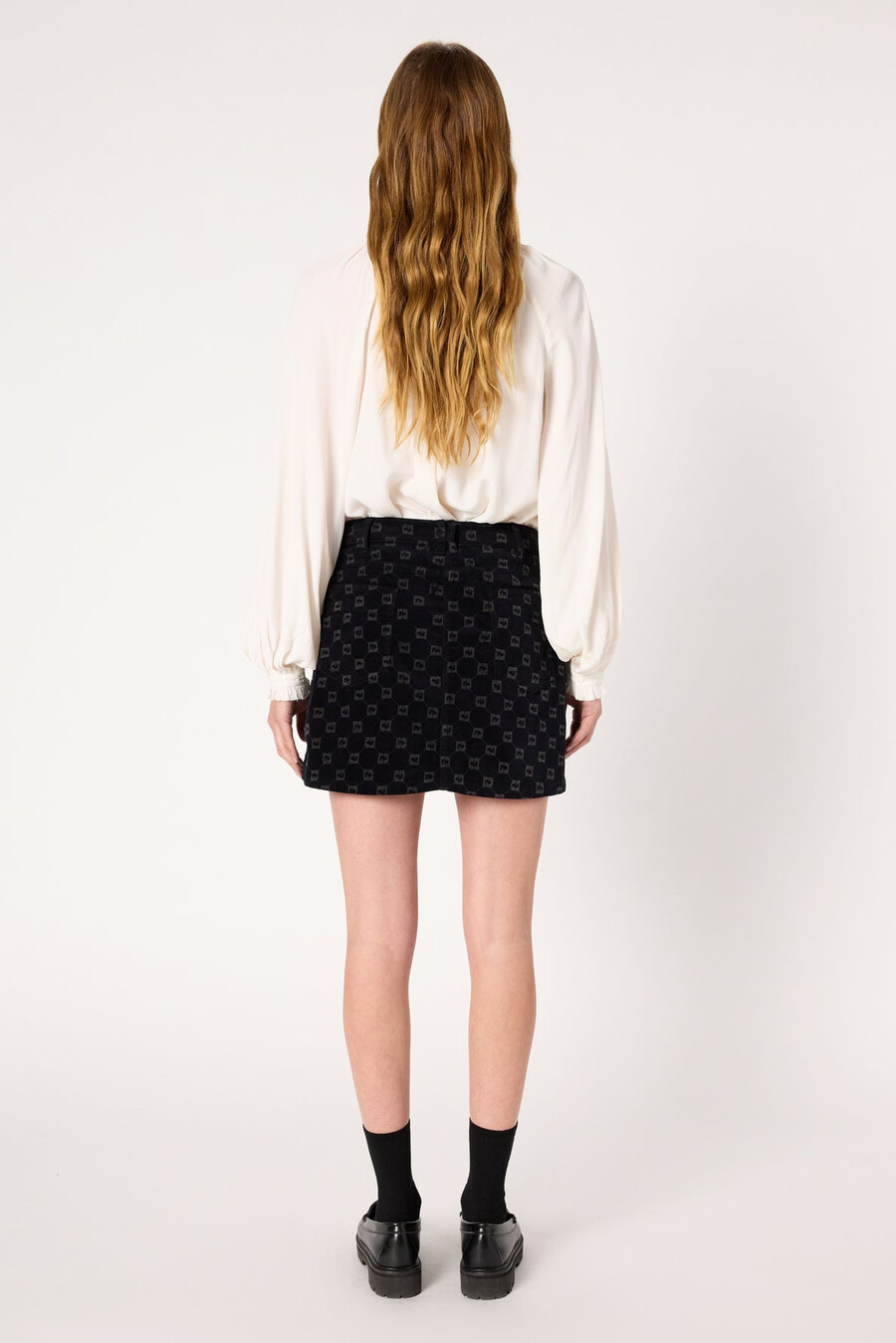 minifalda de terciopelo con monograma - imma